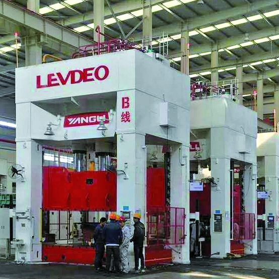 Рамный гидравлический пресс серии YLZ34Q с передним подвижным столом